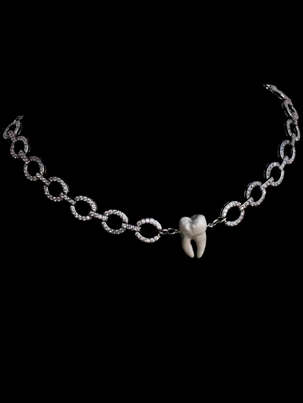 Fancy Tooth Choker