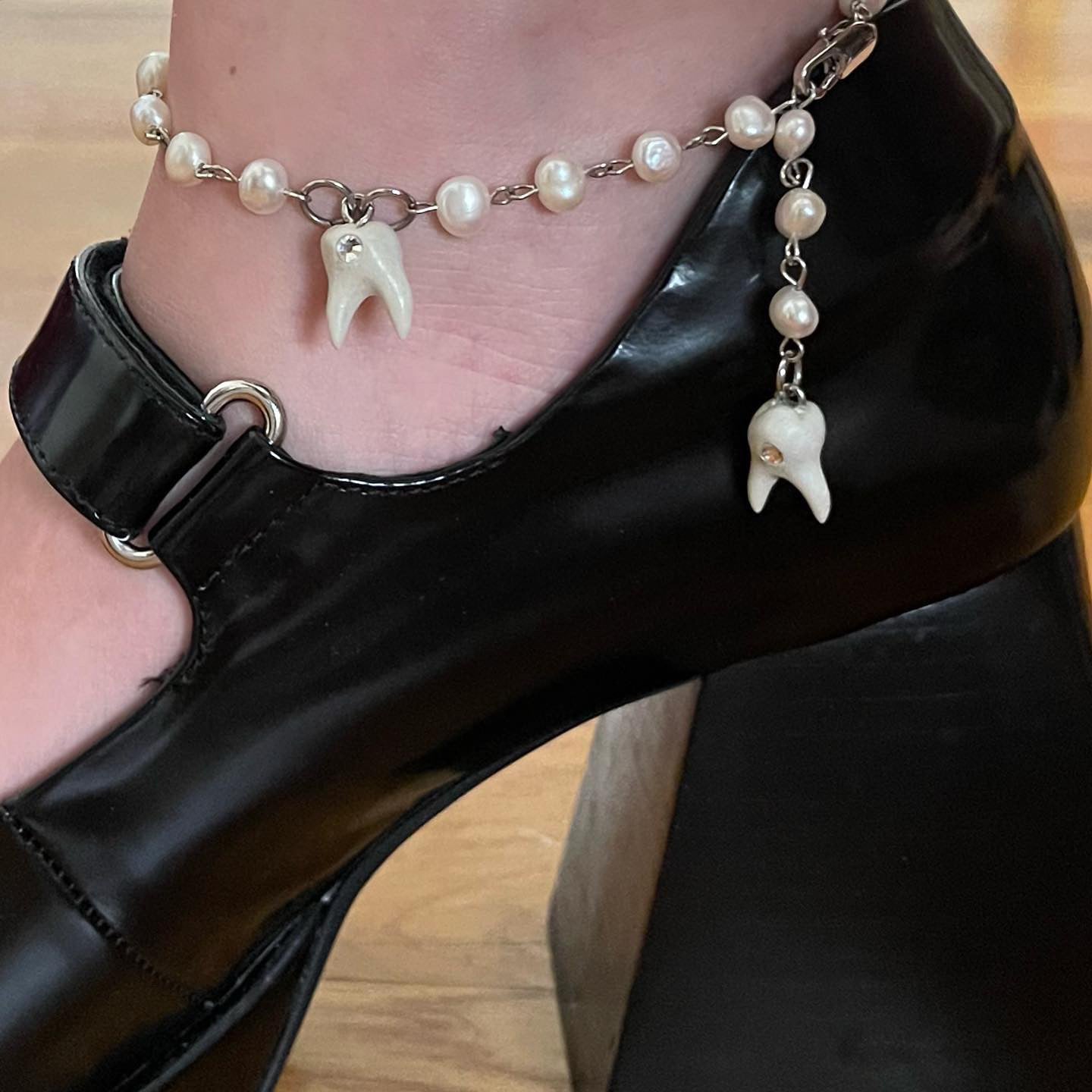 Tooth Drop Anklet