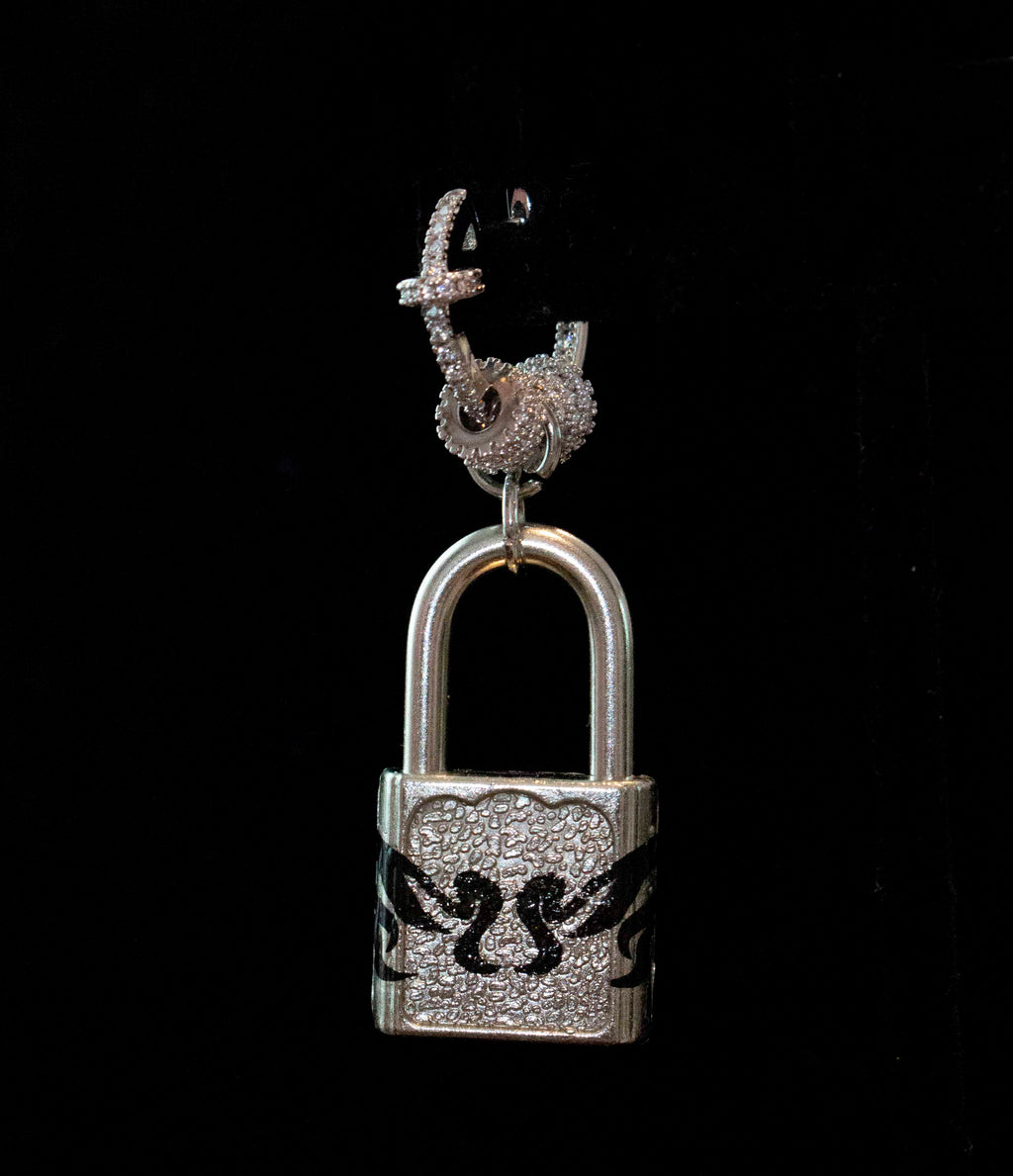 Diamond Lock Hoop